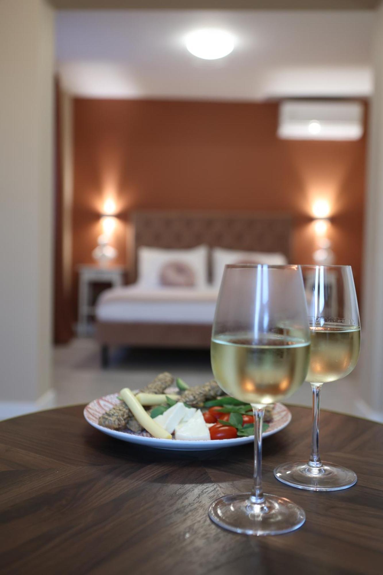 Ε121 Luxury Suites Édessa Ngoại thất bức ảnh